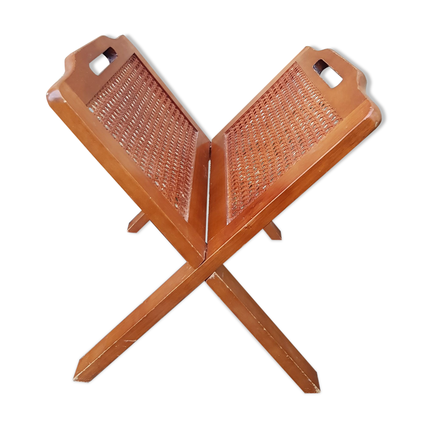 Very pretty cane magazine door