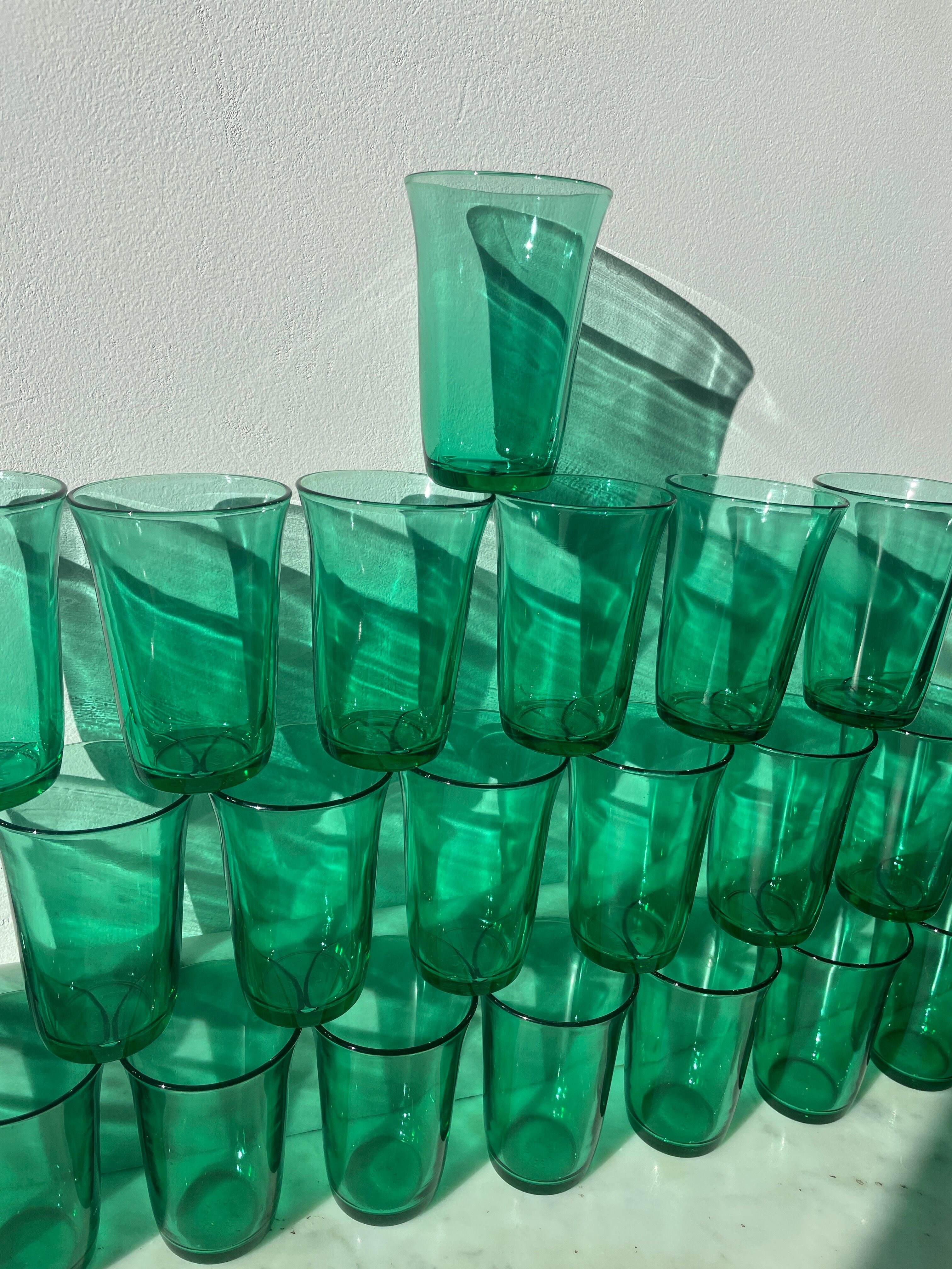 Water glasses Oil Lesieur