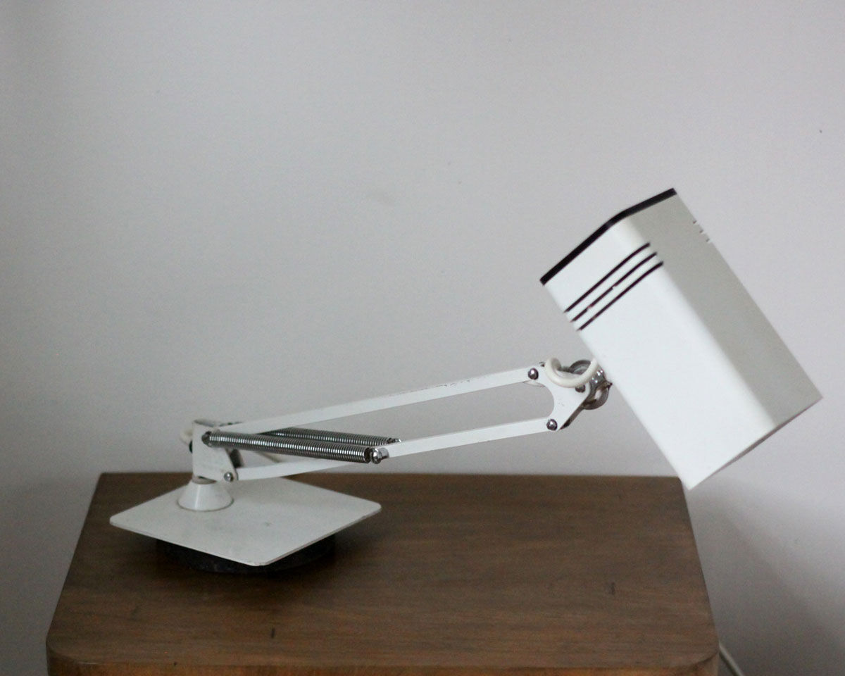 Fase articulated lamp