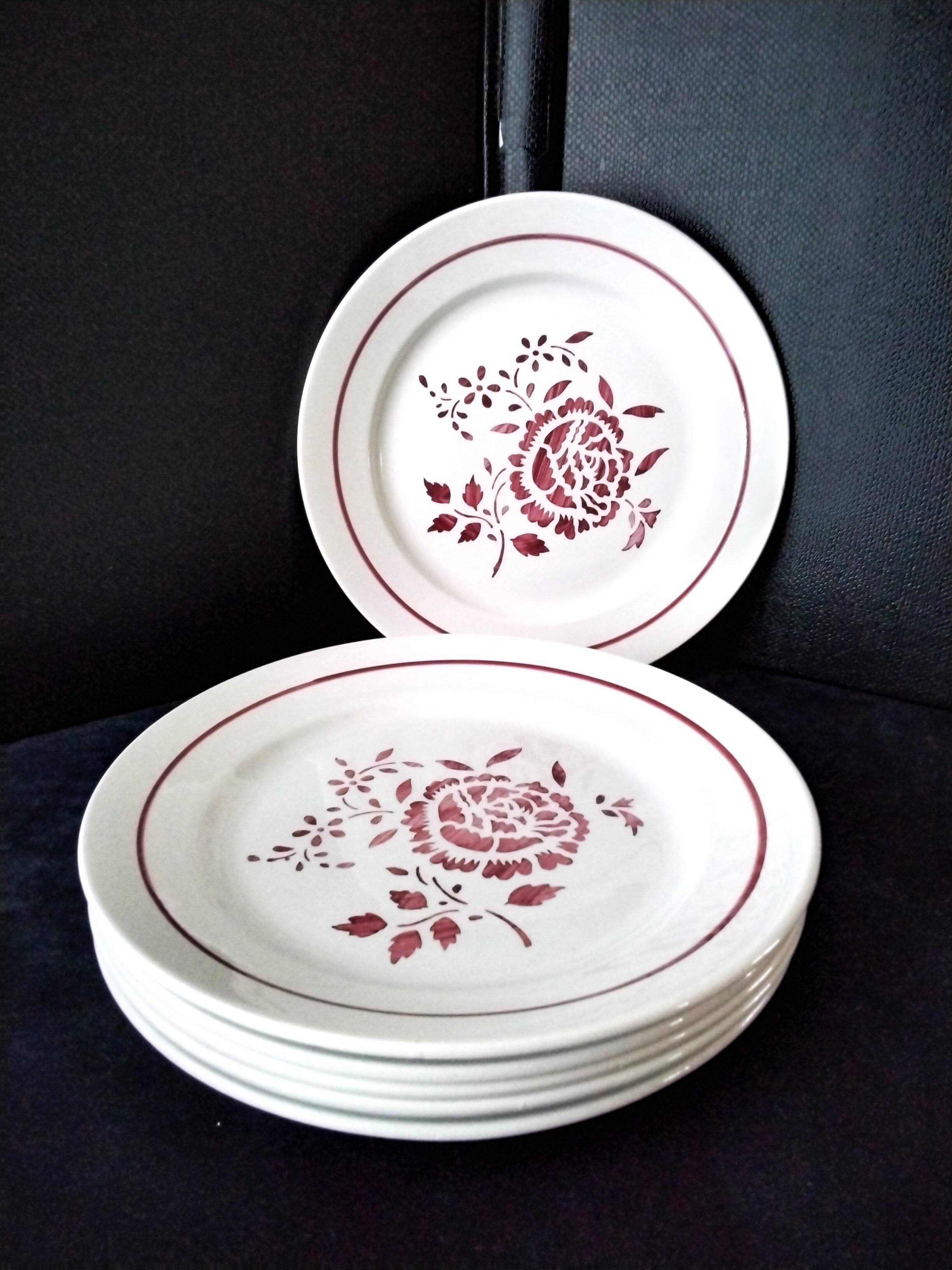 6 Lunéville earthenware dessert plates, Claudine model.