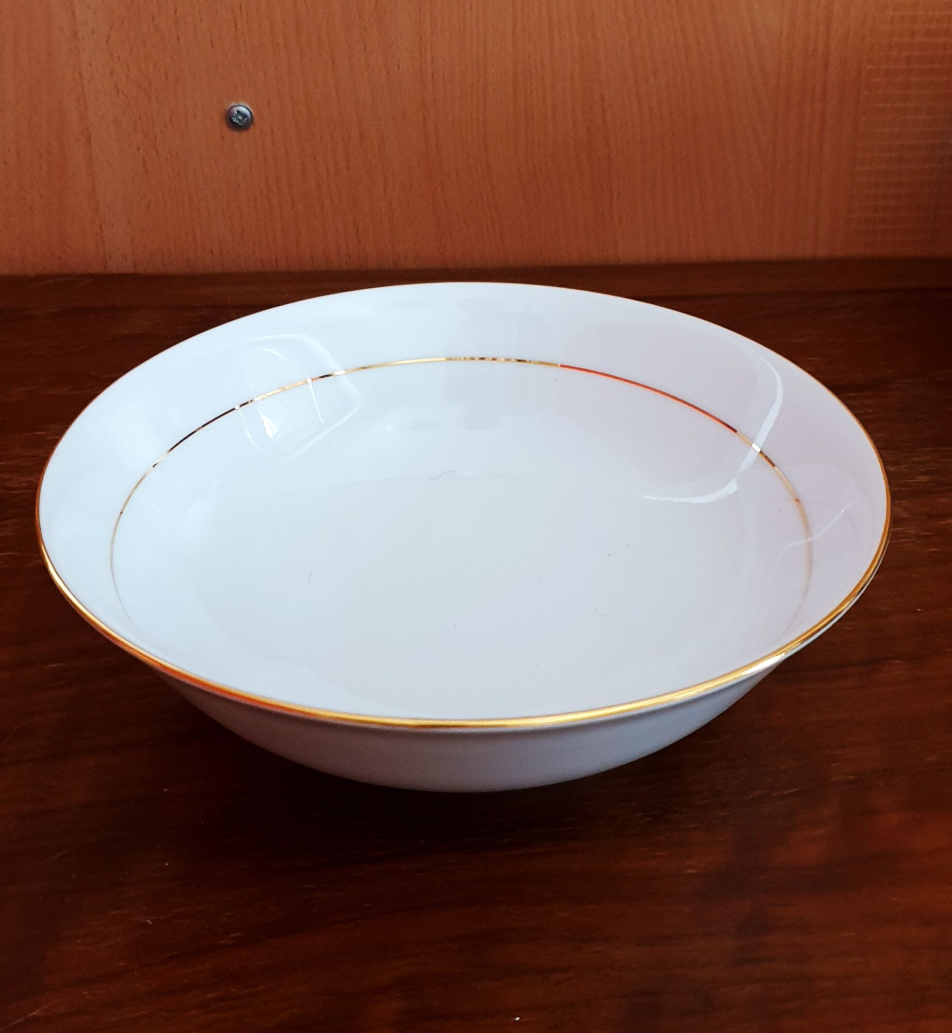 6 hollow plates gold edged in Limoges porcelain