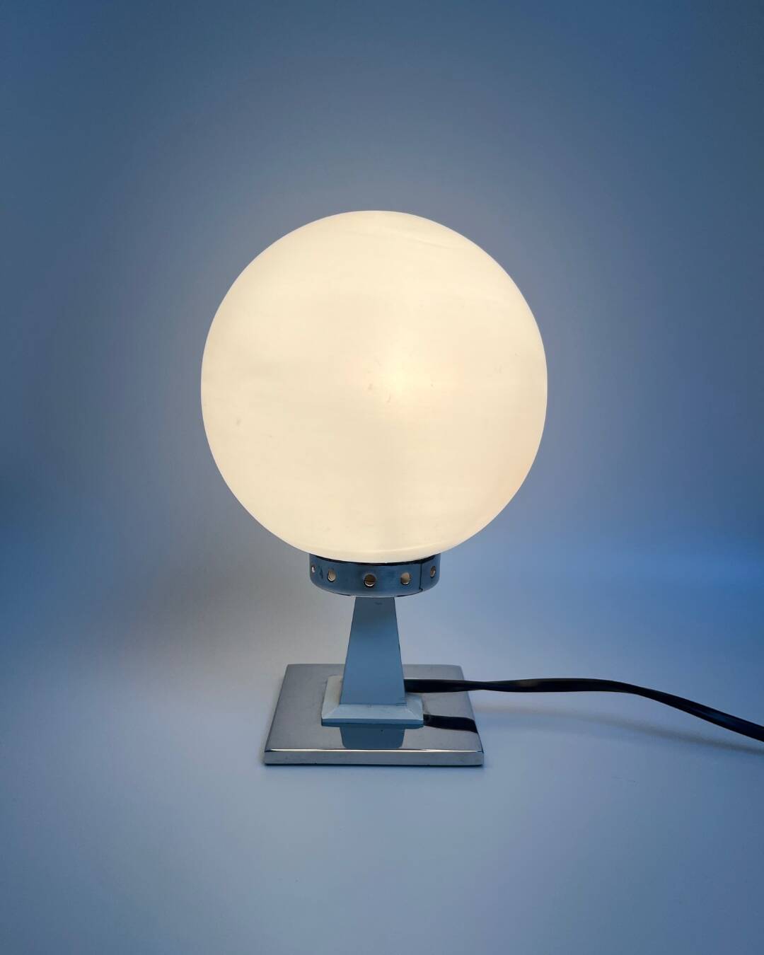 White opaline and chrome globe lamp – 1970s Space Age design