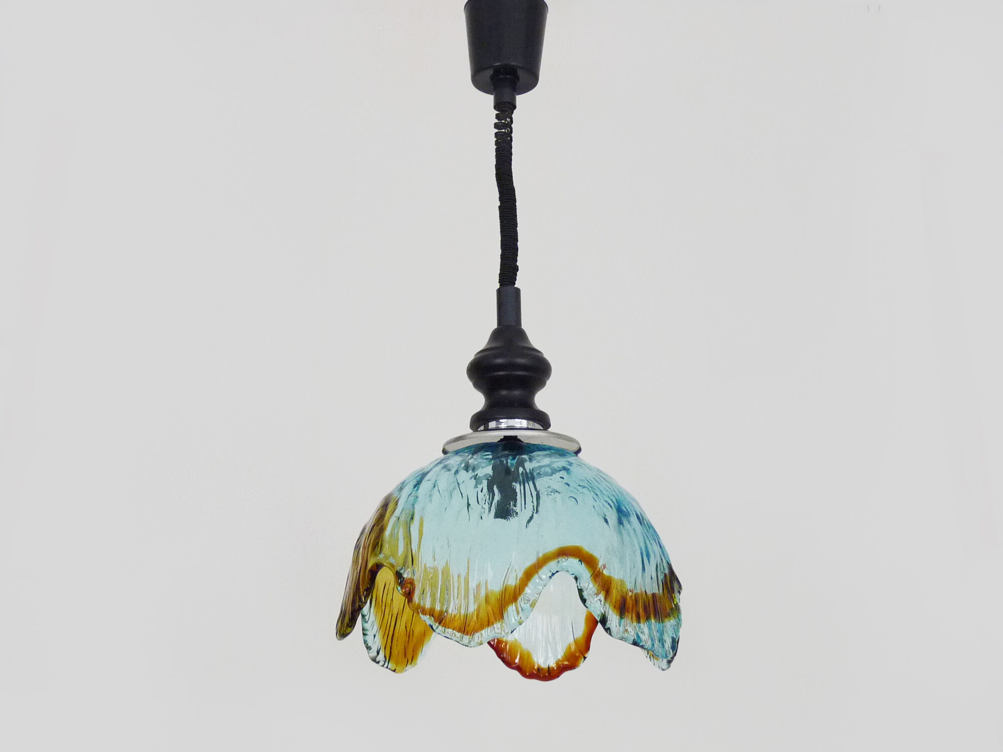 Vintage hanging lamp in blown Murano glass. 70s