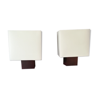 Pair of light bulb wall lamps