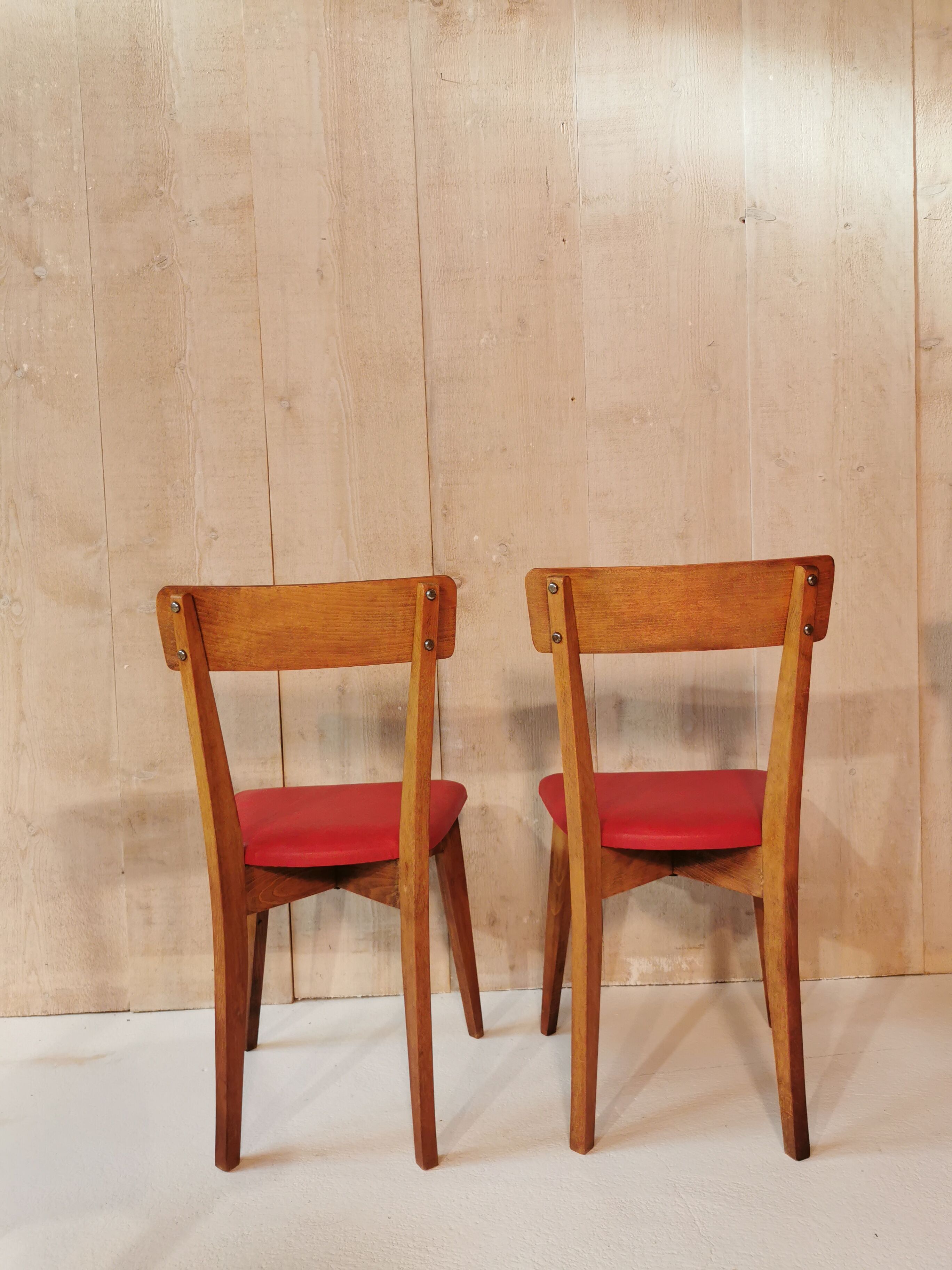 6 bistro chairs