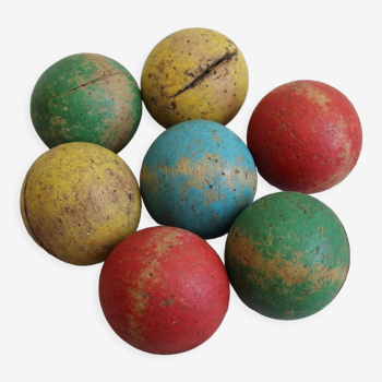 Set of 7 croquet wood balls