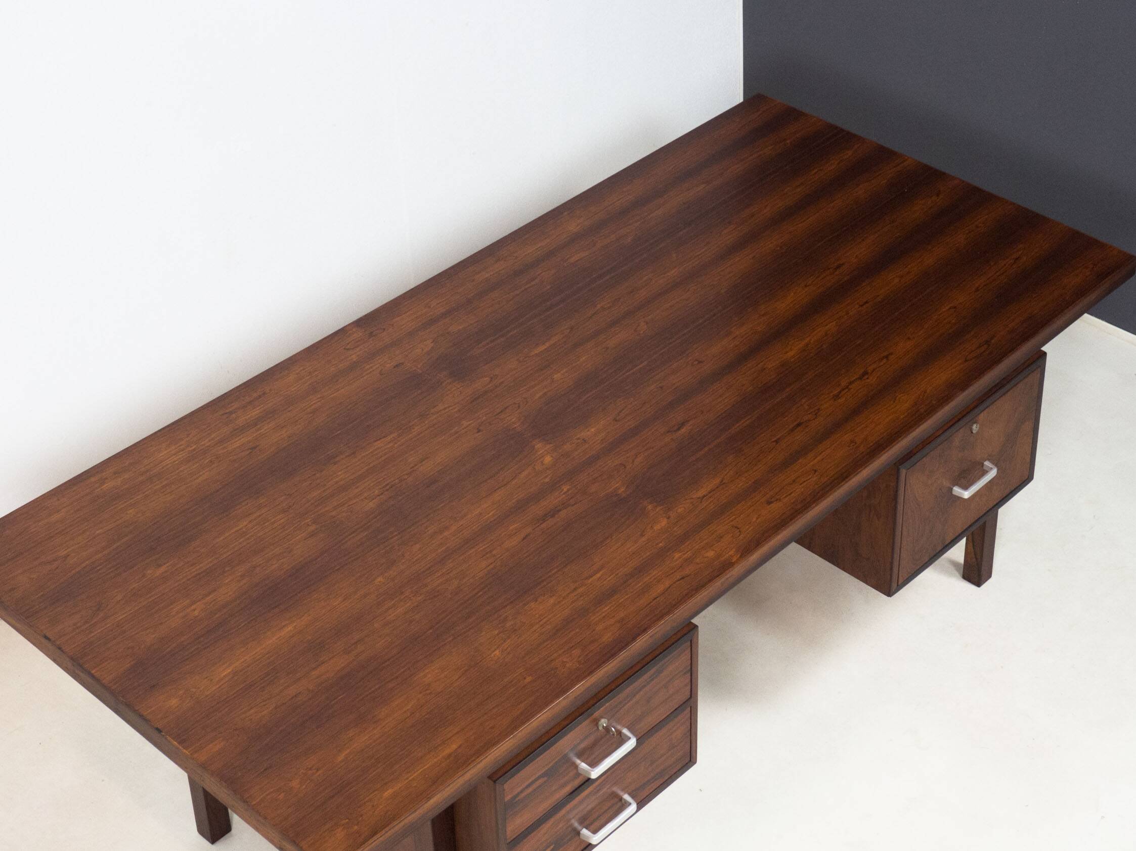 Bureau vintage XXL en palissandre