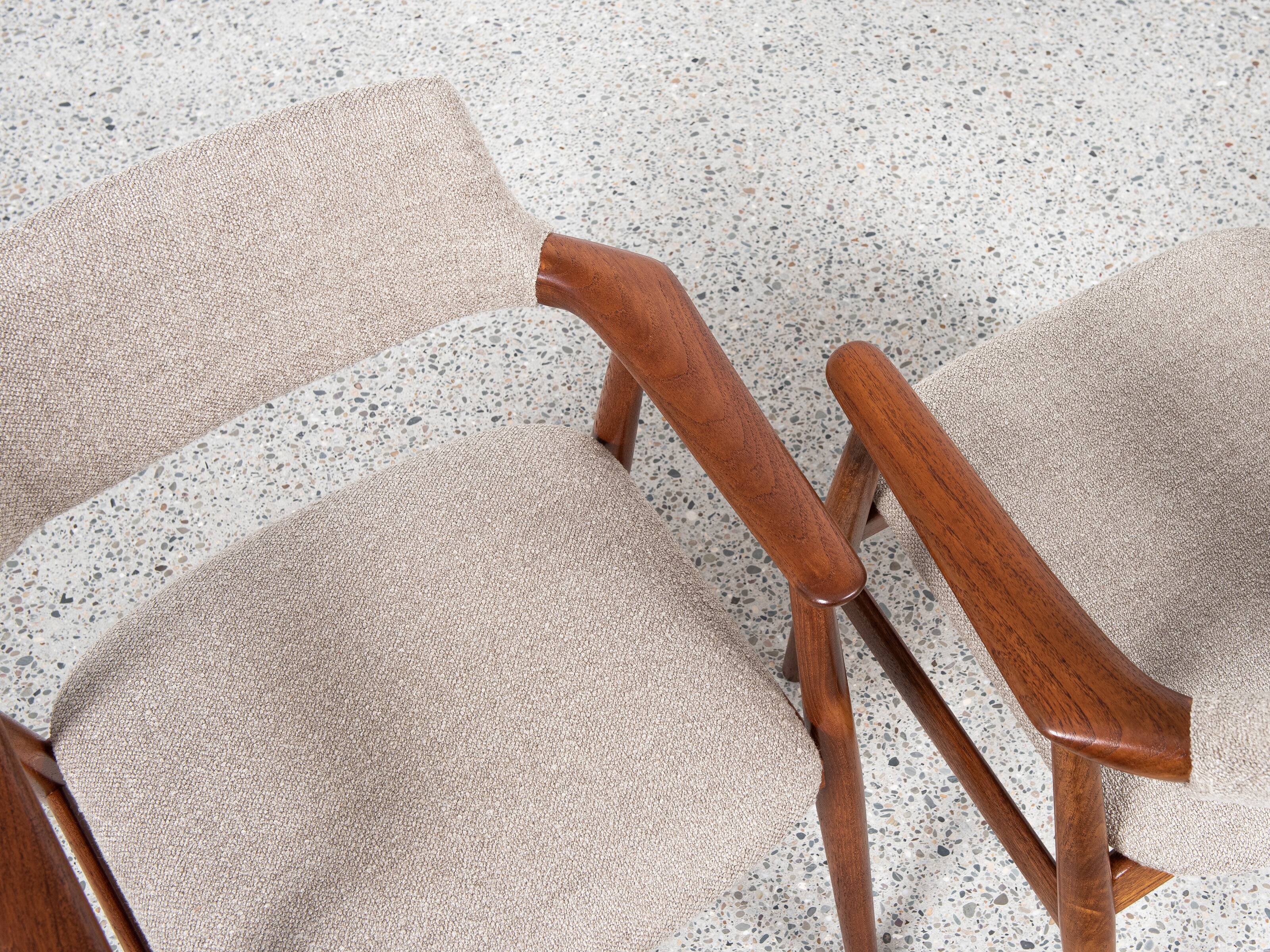 Midcentury Danish pair of chairs in teak by Erik Kirkegaard for Glostrup 1960s