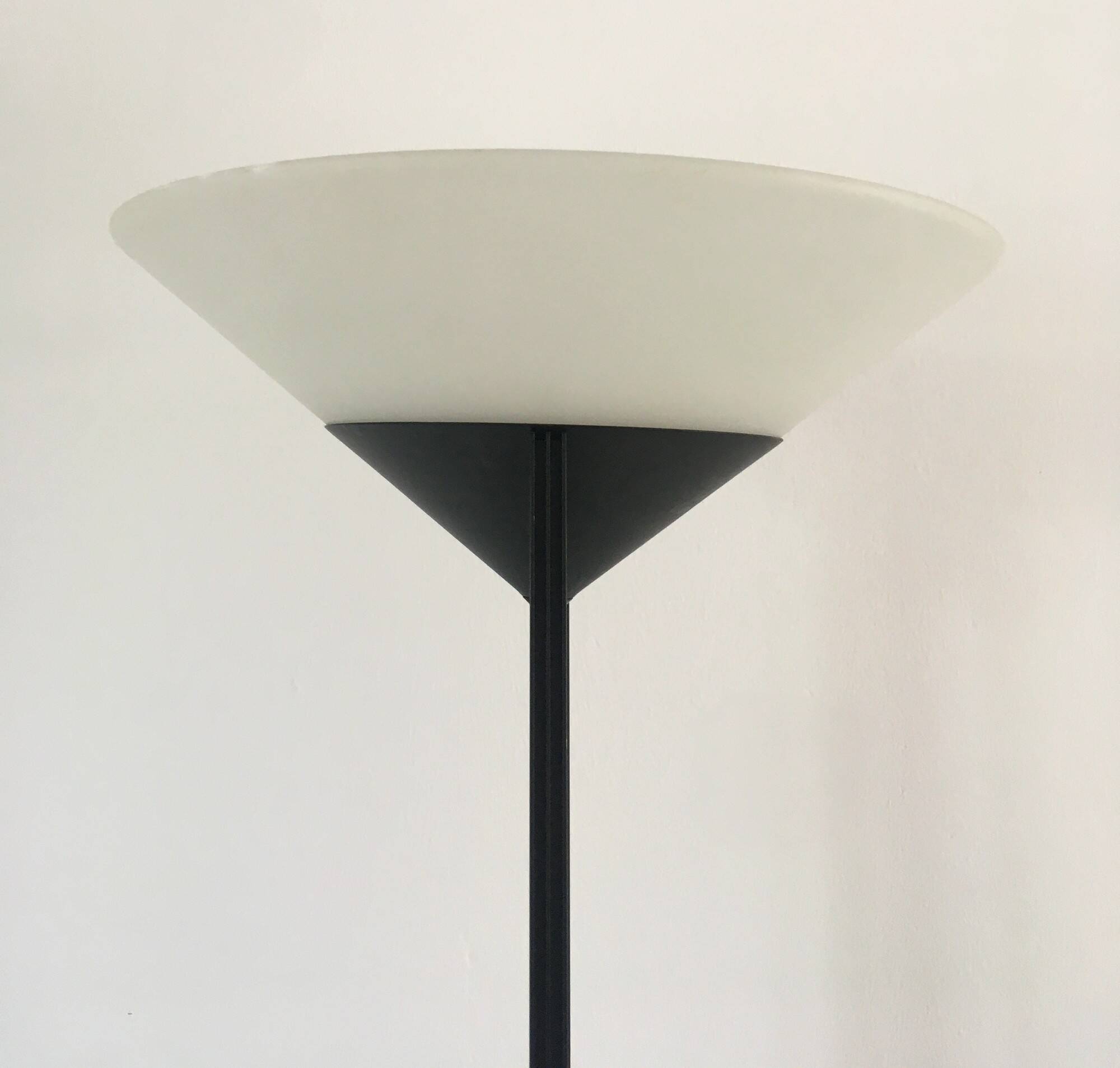 Vintage Italian floor lamp from the 80s