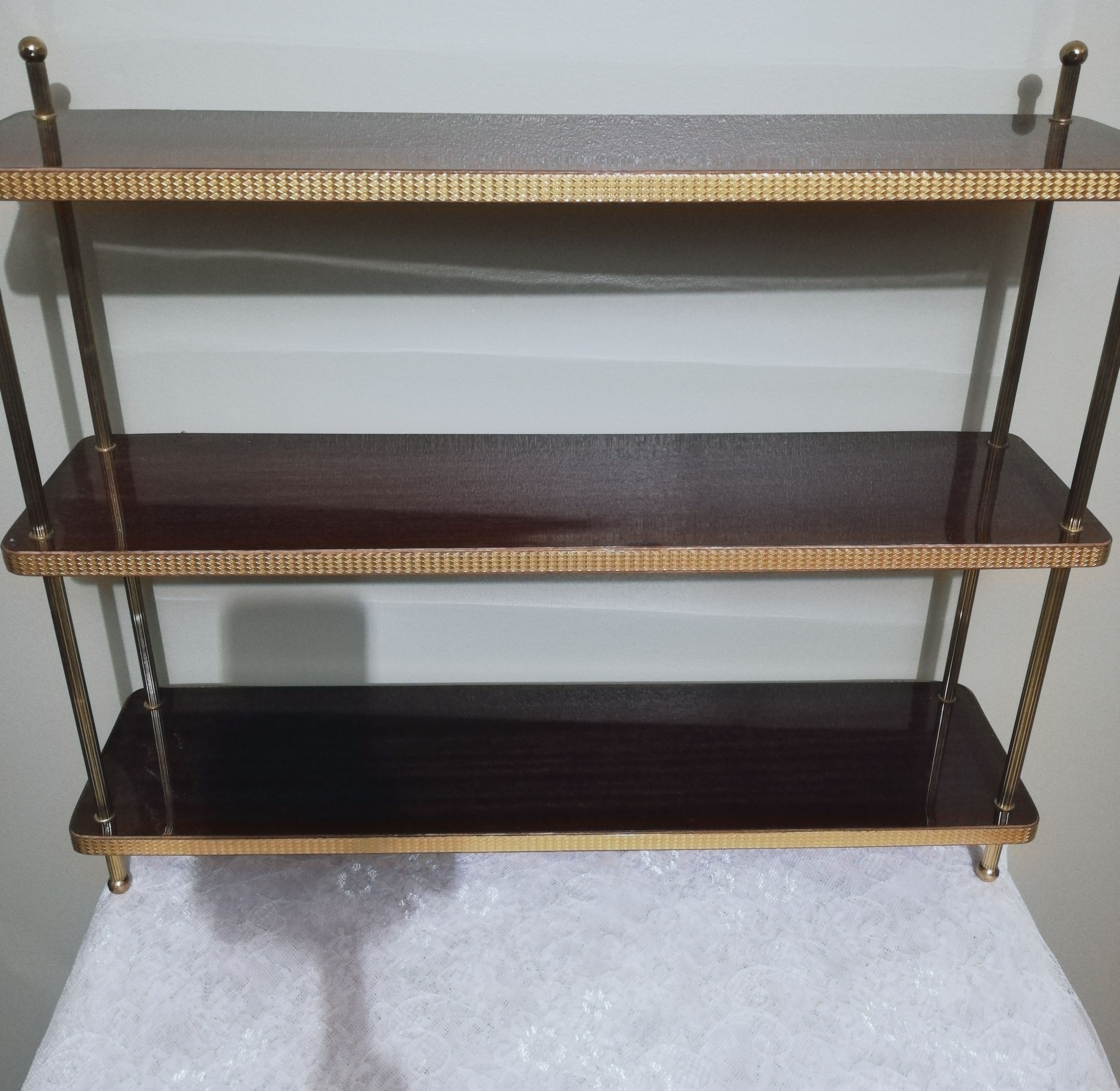 Vintage shelf to install or fix in formica and brass