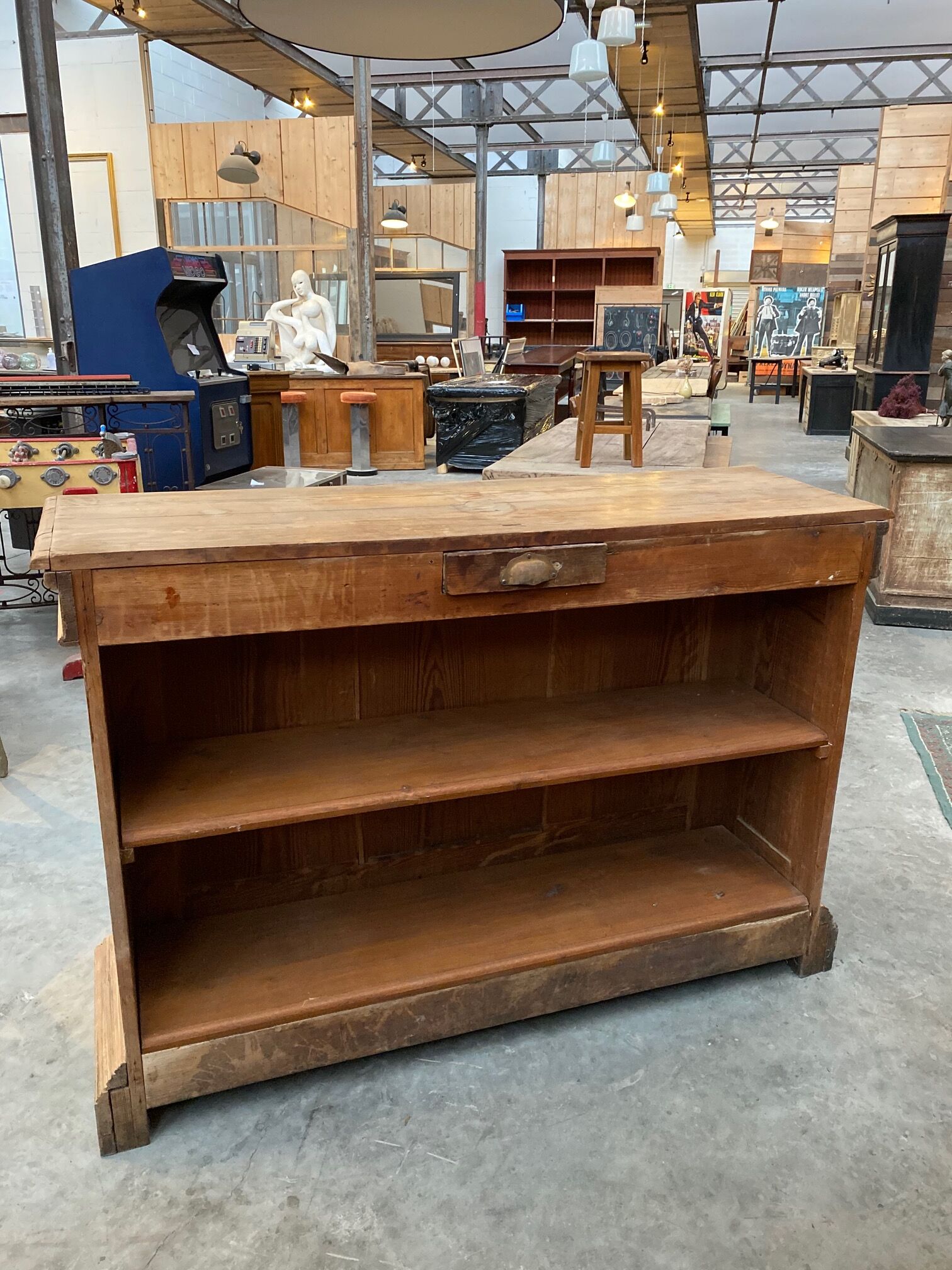 Flemish bar early 20th century