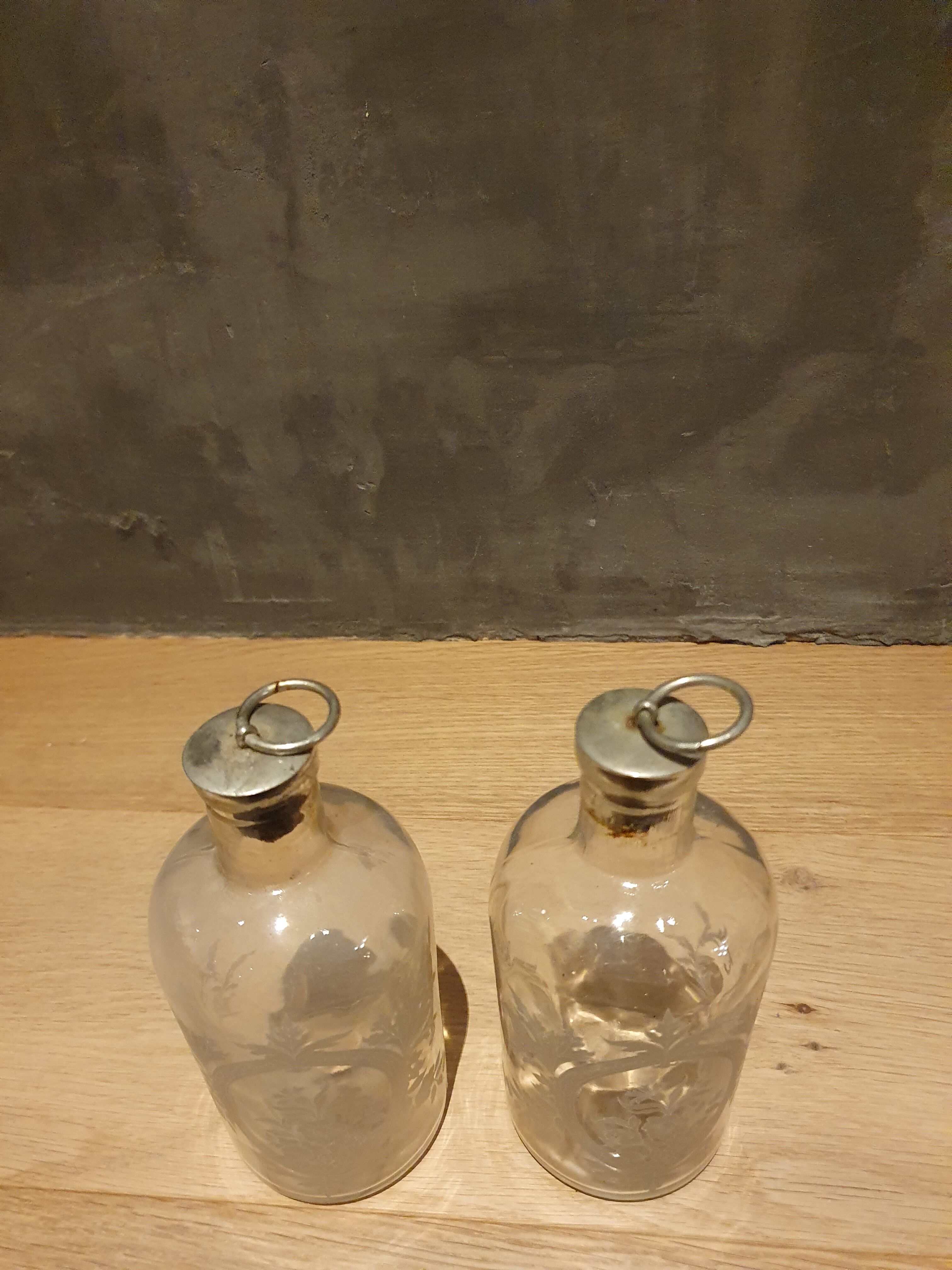 Bottle engraved with acid