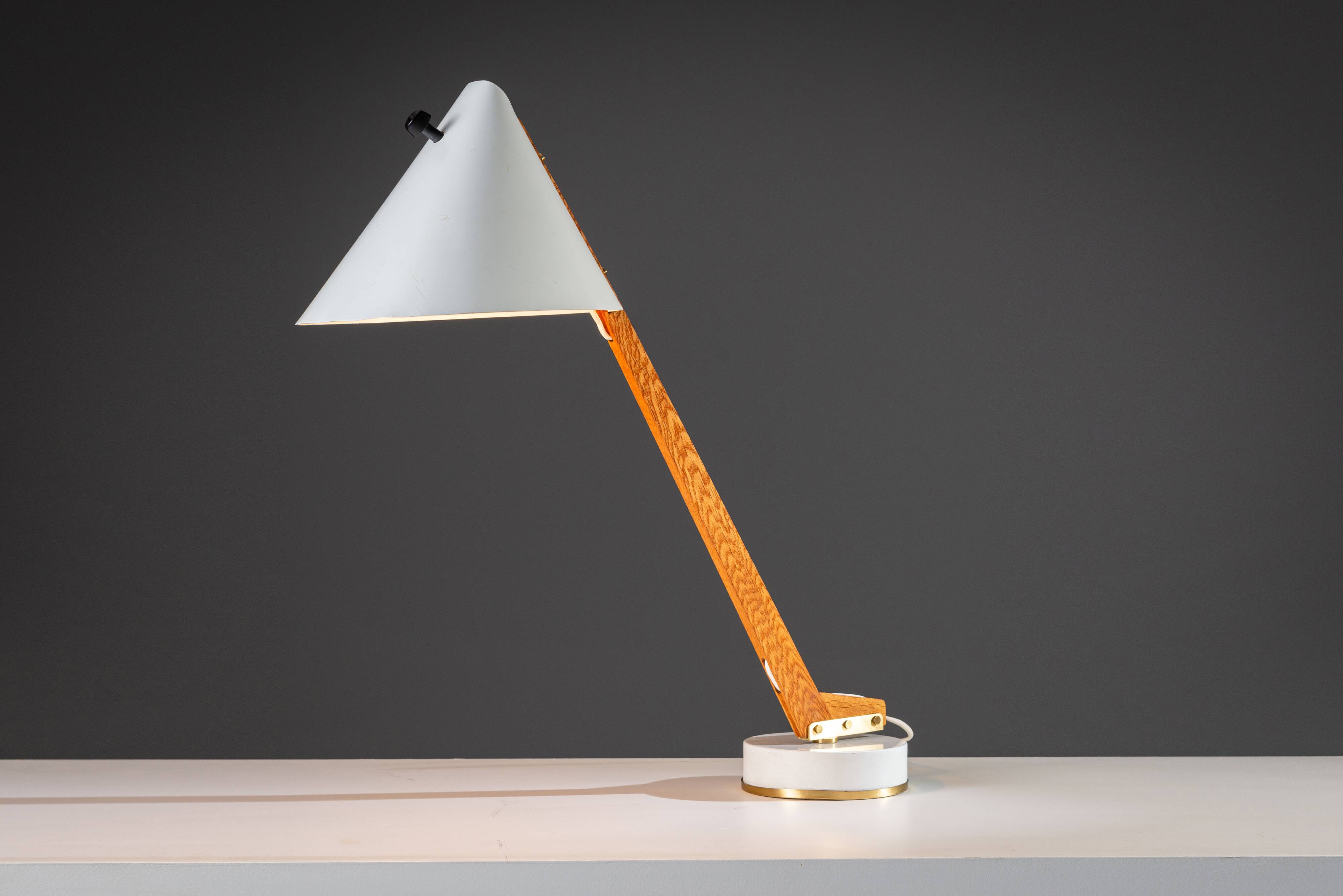 Lampe de table B54 par Hans Agne Jakobsson