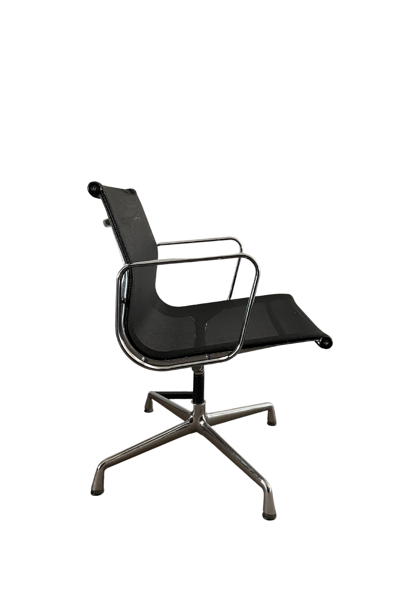 Office chair by Charles & Ray Eames for Vitra
