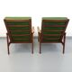 Paire de fauteuils scandinaves vintage en teck et tissu vert des années 60