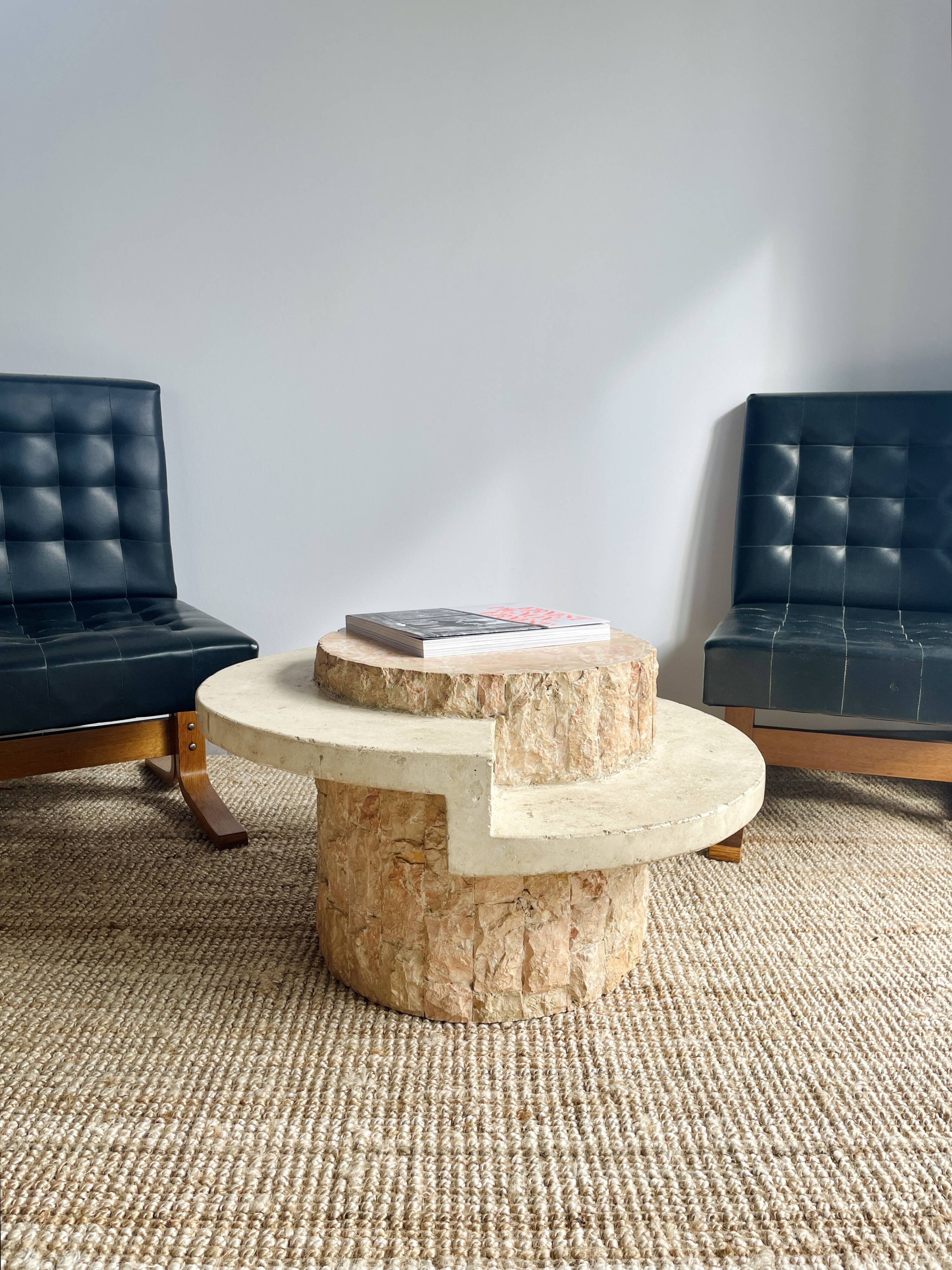 Table basse en travertin magnussen ponte