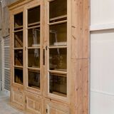 Vintage wooden workshop display case “Catherine”