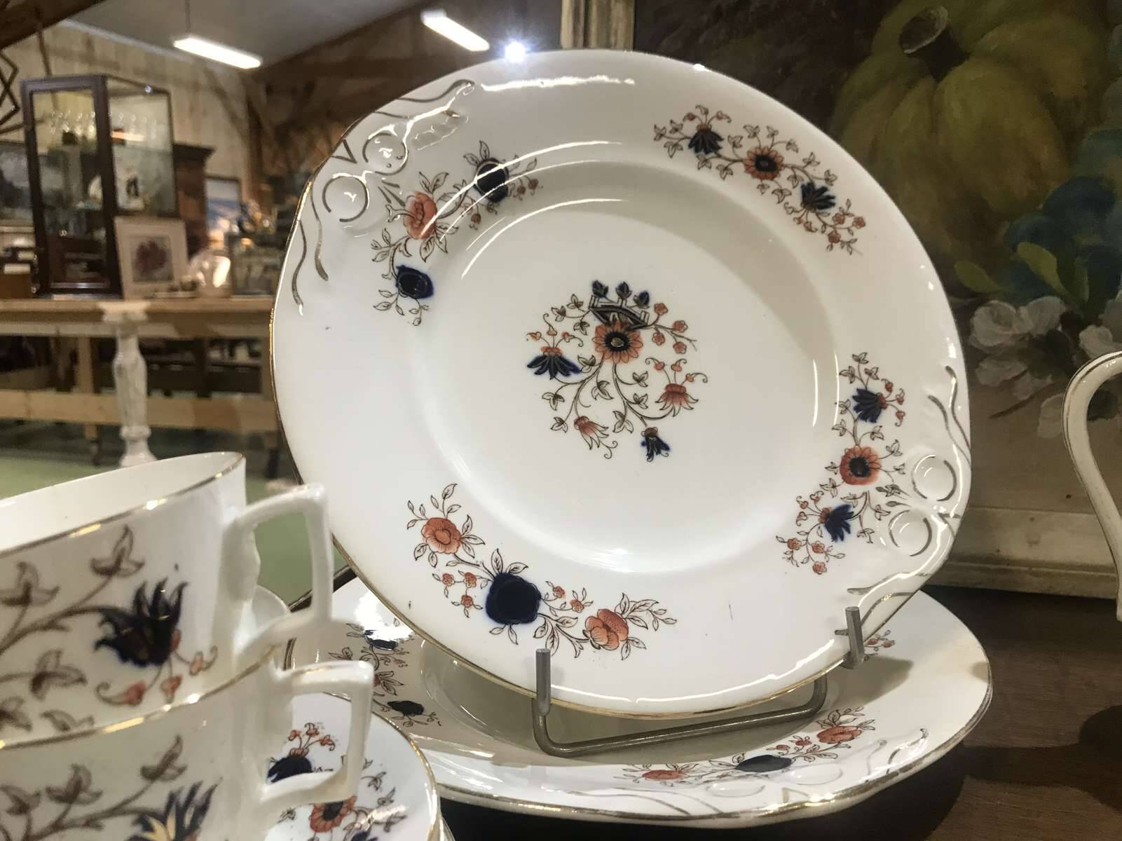 Service à thé en porcelaine anglaise des années 1930 - 12 tasses