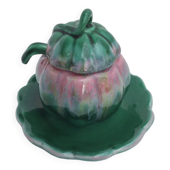 Green and pink tomato barbotine with saucer