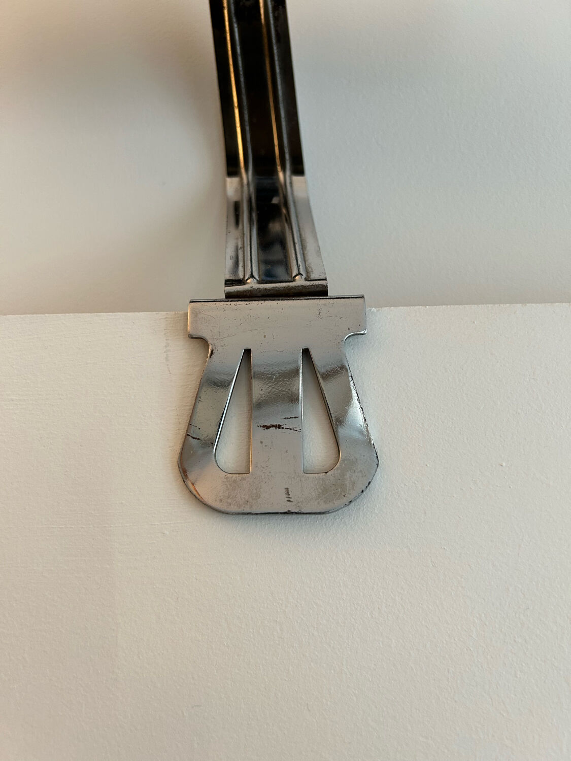 Vintage modernist wall lamp to tighten, chromed metal, Austria 1930