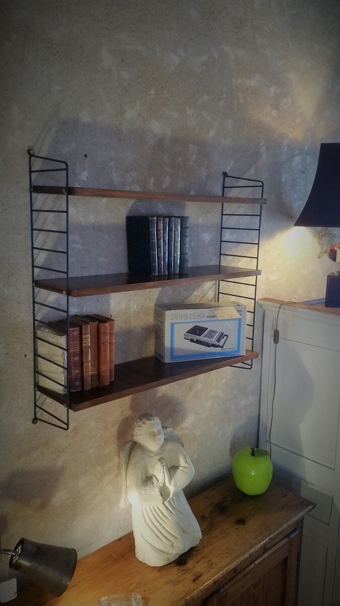 Adjustable string shelf years 60