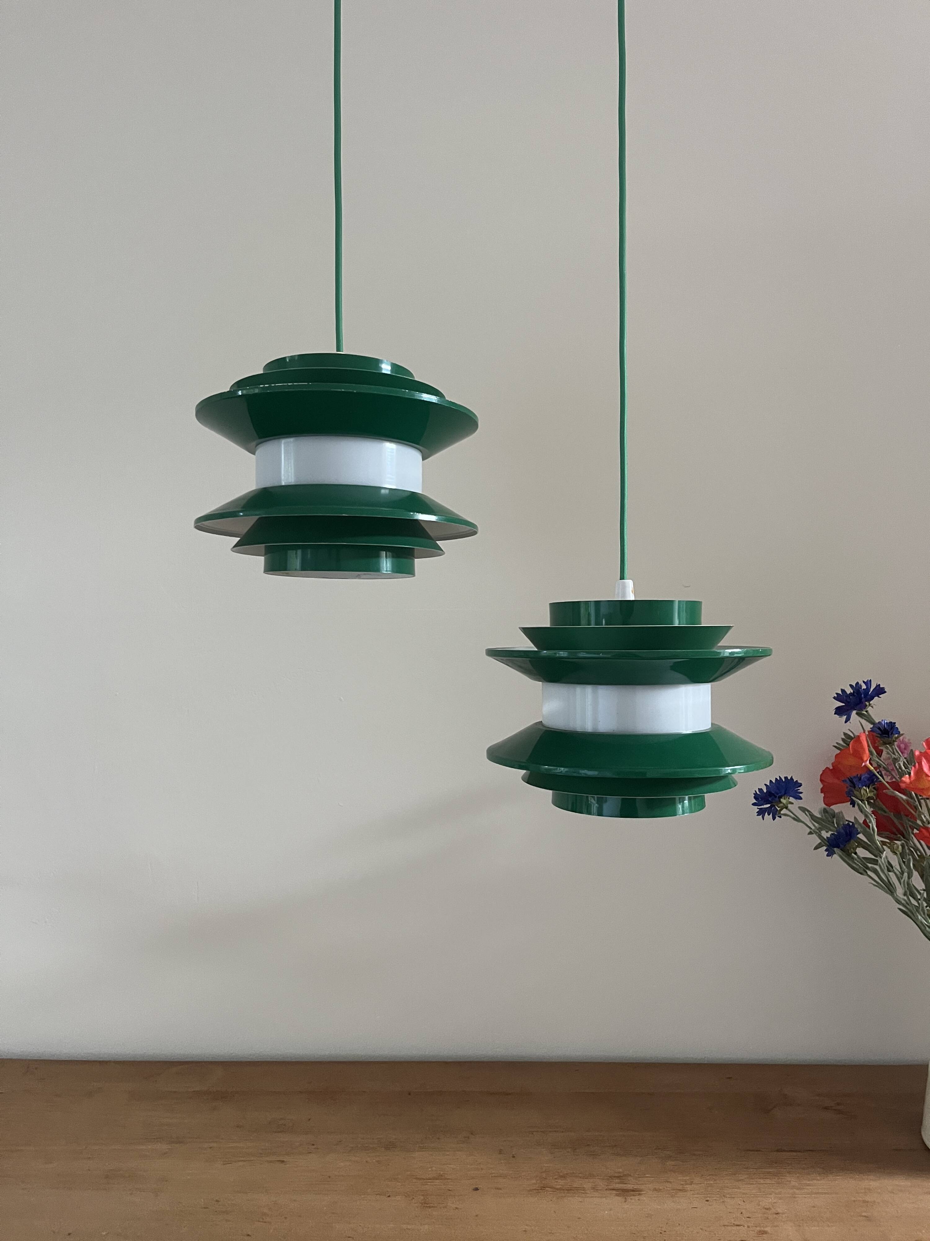 Vintage set 2 Trava pendant - Carl Thore - Granhaga - Swedish design lamp