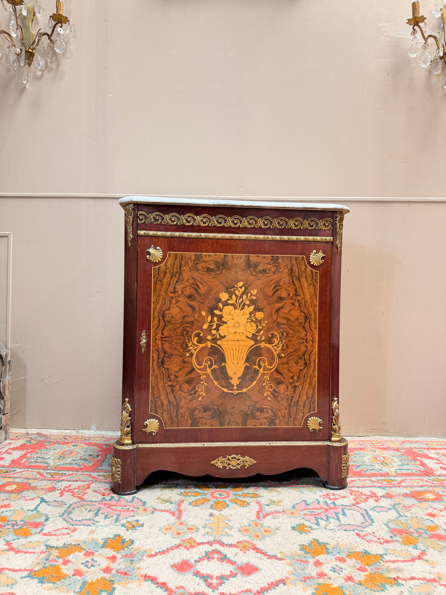 SUPPORT FURNITURE IN NAPOLEON III STYLE MARQUETRY
