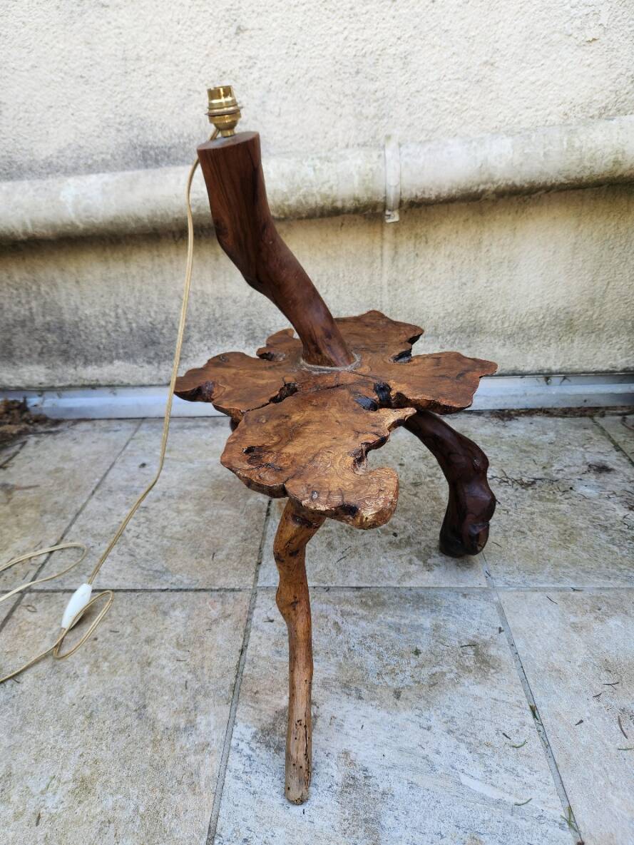 Large table lamp vine trunk