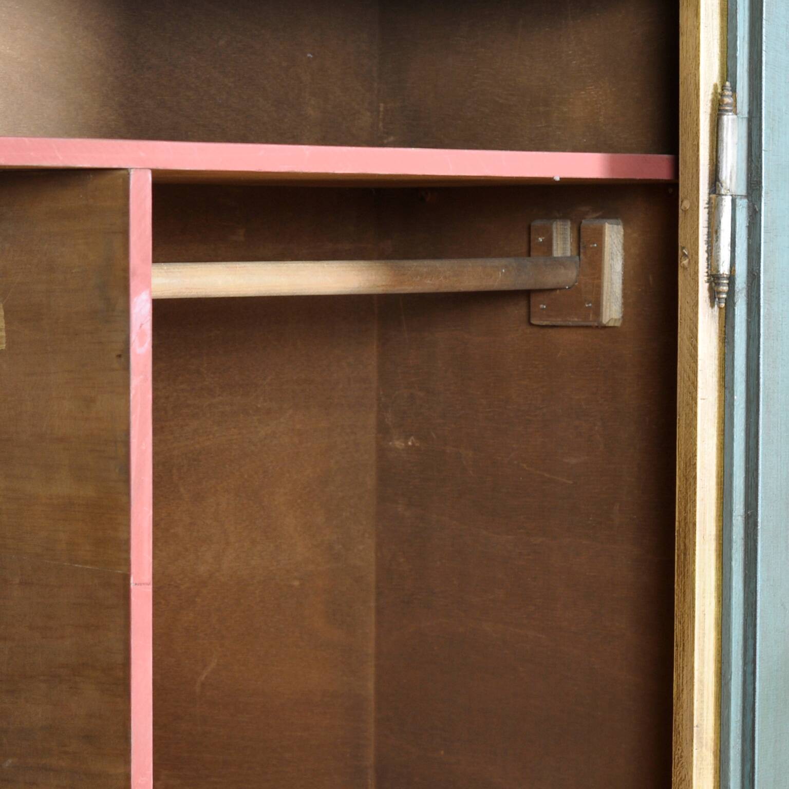 German bridal cabinet