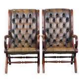 Set of 2 Green Leather English Chesterfield Armchairs Combined with wood