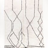 Moroccan Berber carpet Beni Ouarain ecru with black patterns 3.13x1.99m
