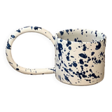 Large handle mug