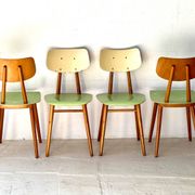 Chaises de salle à manger par TON, ensemble de 4