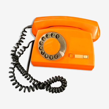 Téléphone vintage orange