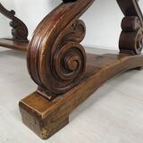 Spanish renaissance table