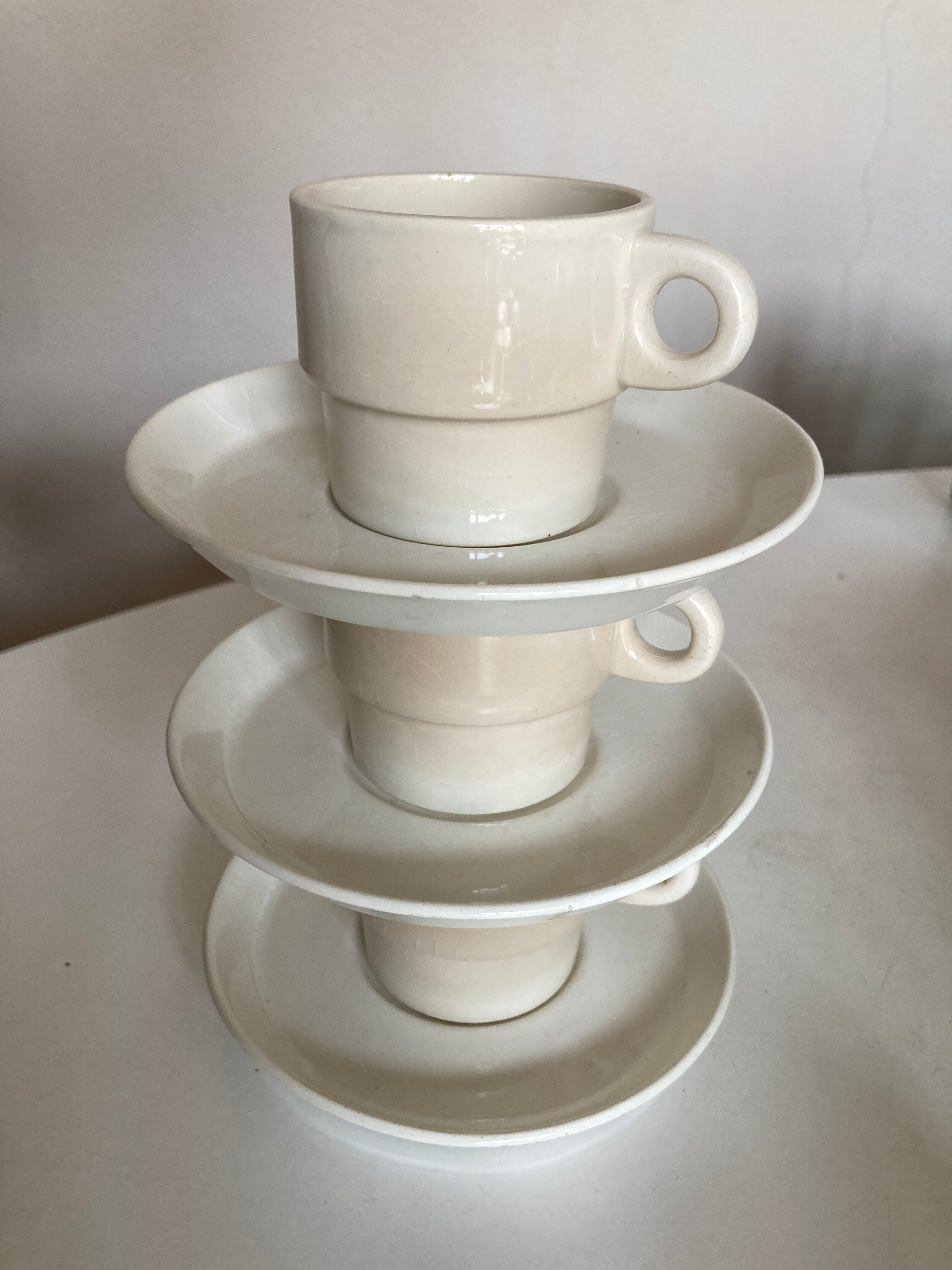 Gien's Cups in Faience Creation Prisunic 1970