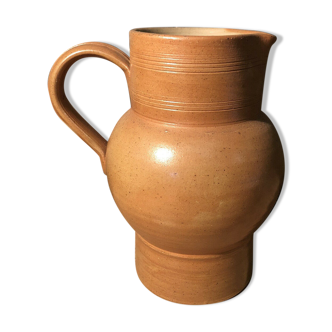 Pitcher in Berry sandstone