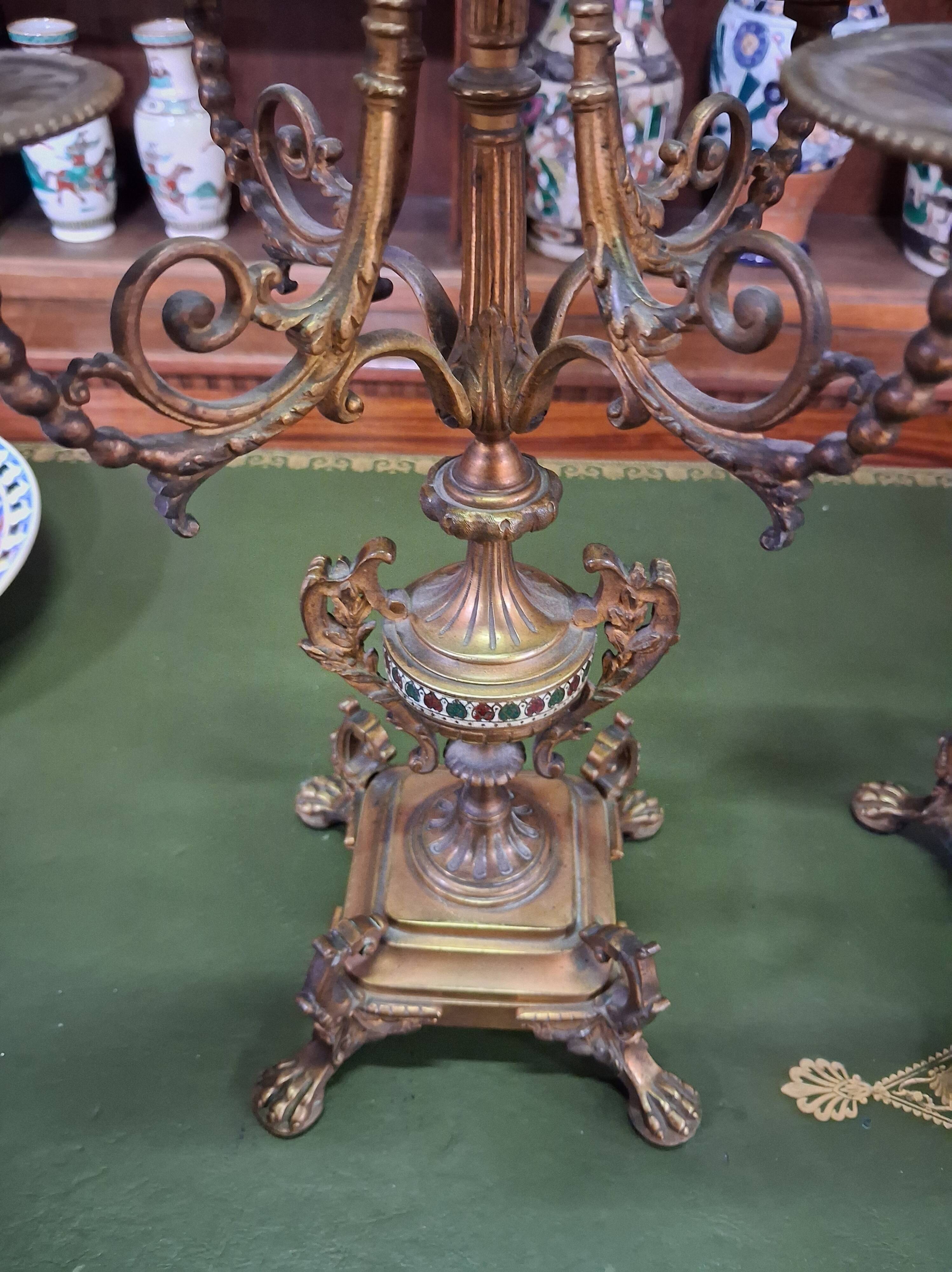 Paire de candélabres en bronze doré et émail – époque Napoléon III