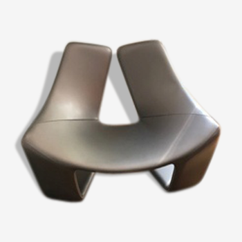 Steiner's "Zen" chair design Koi Chan