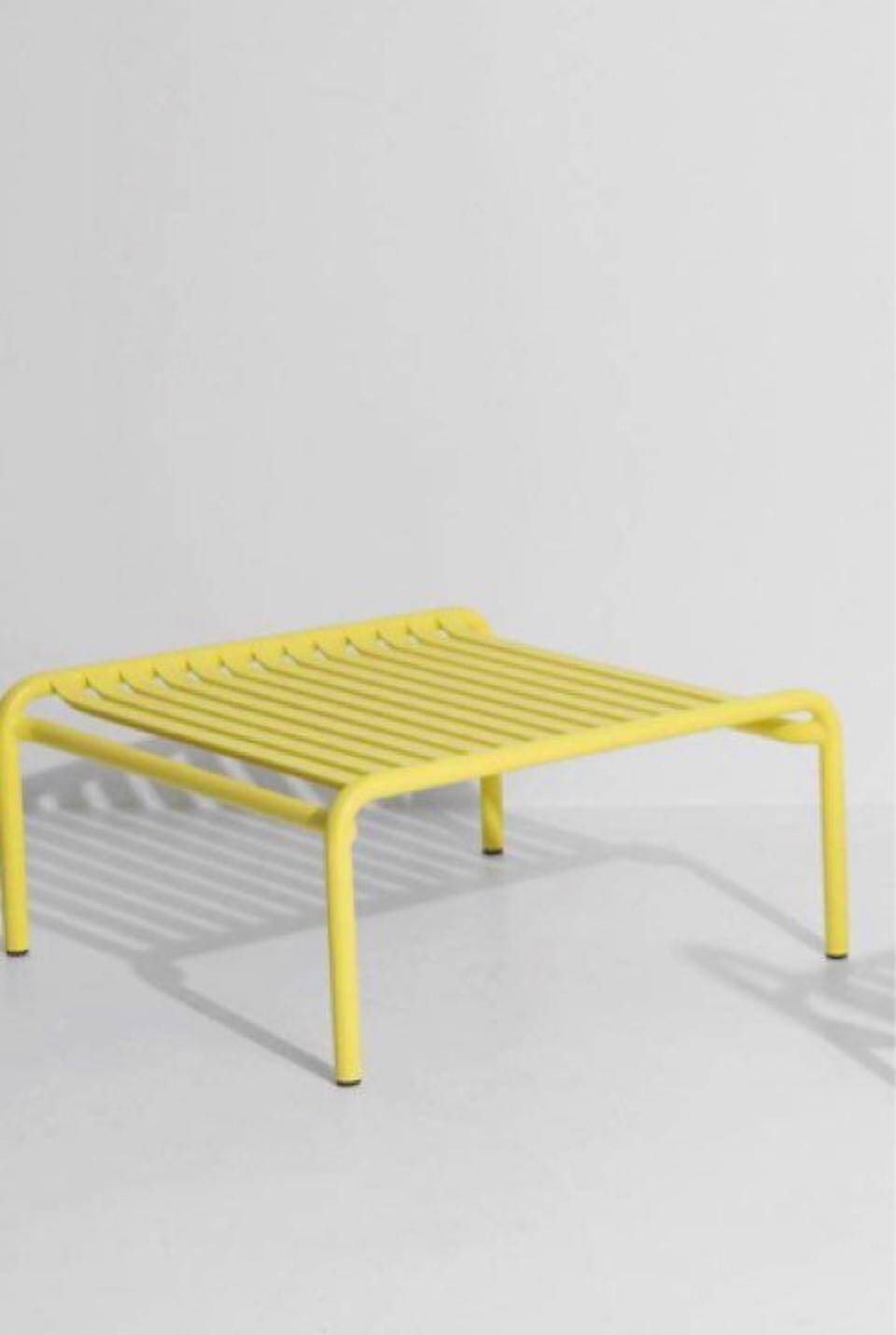 Week-end coffee table beige metal / small - 69 x 60 cm / aluminum - petite friture
