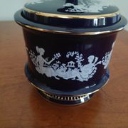Bonbonnière en porcelaine