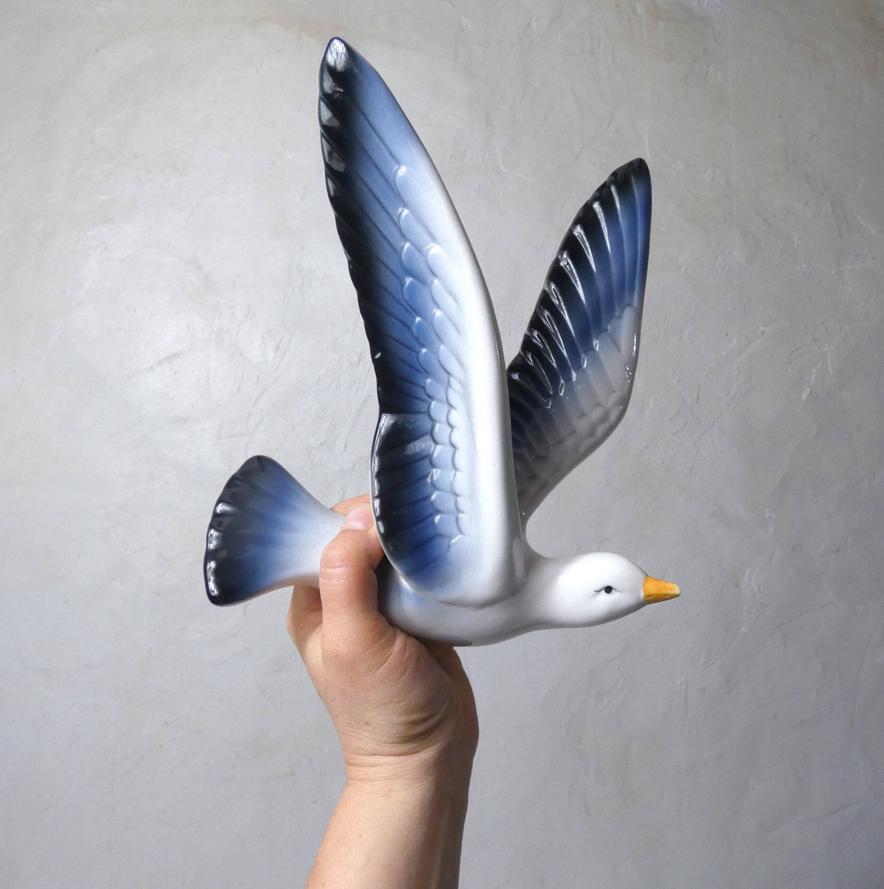 décoration murale oiseaux en faïence barbotine vintage