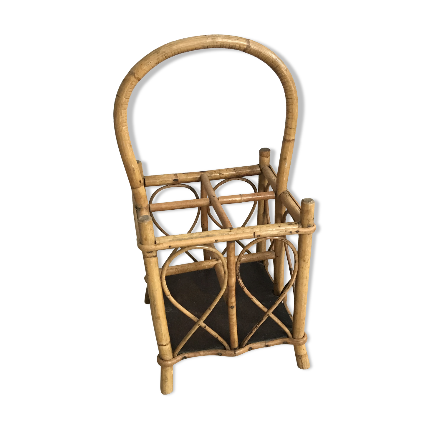Rattan bottle holder