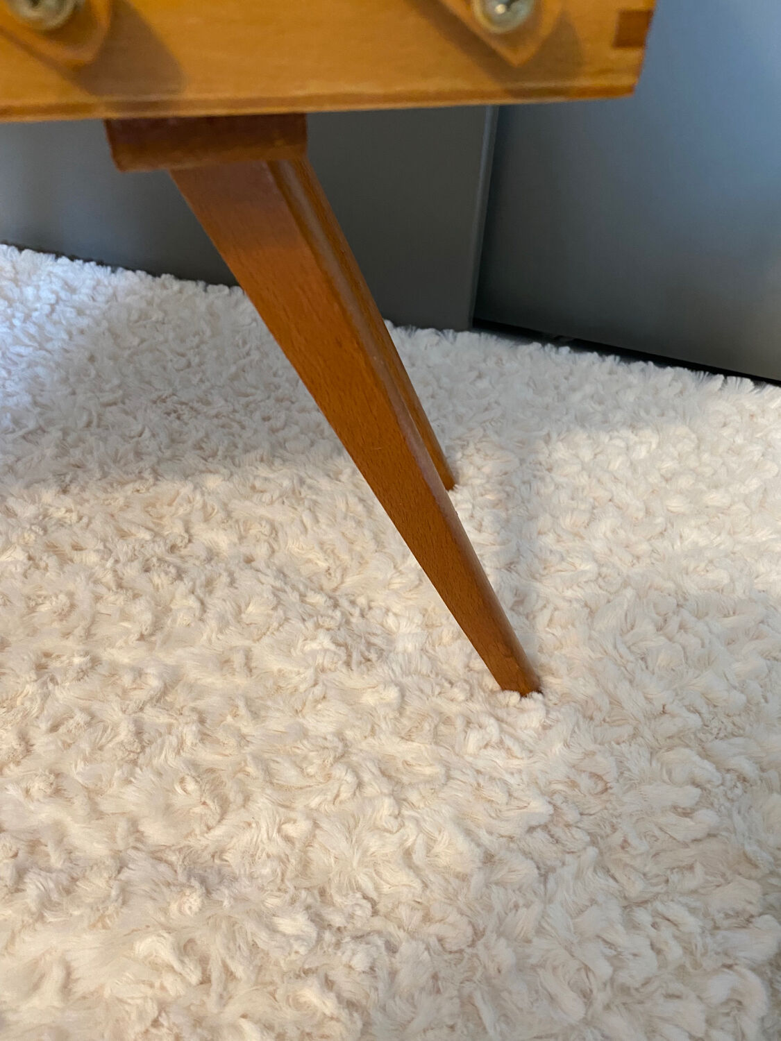 Vintage worker, sewing box feet compass