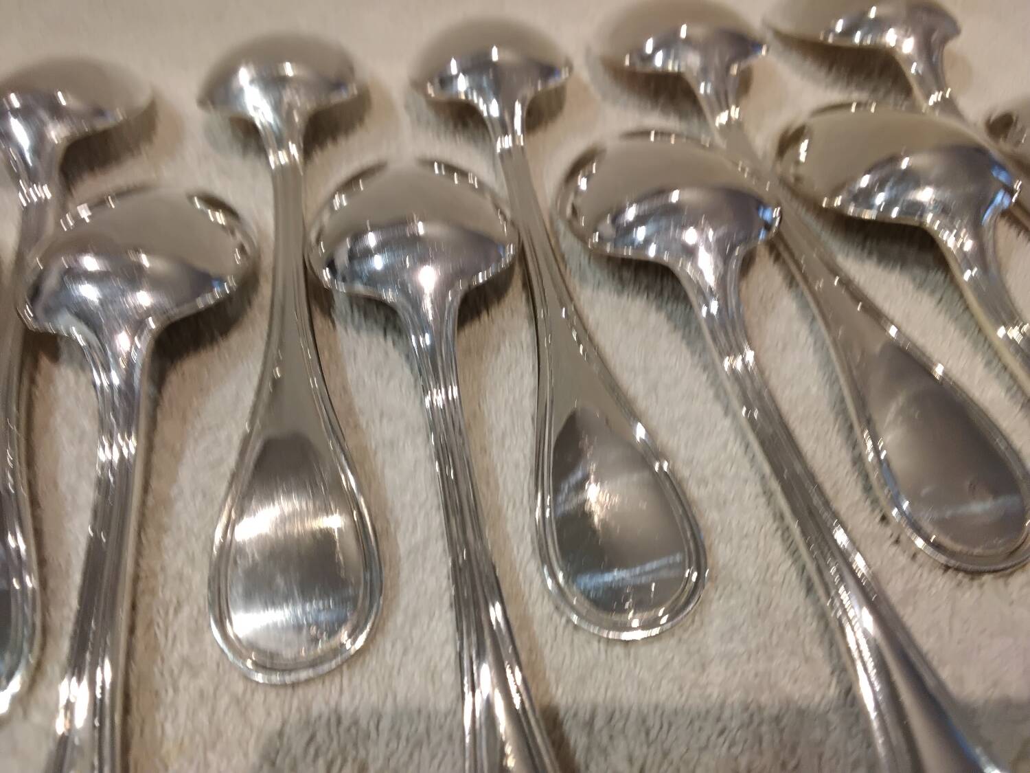 6 silver-plated soup spoons, Christofle Albi silversmith, 20.6cm