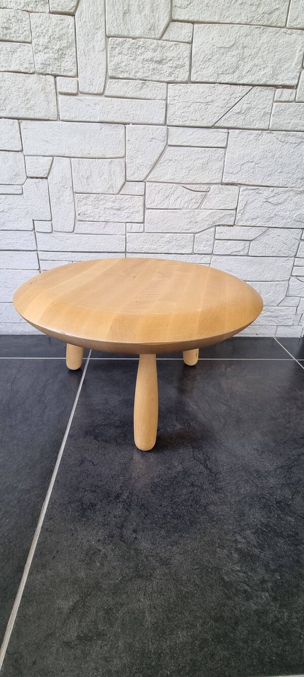 Table d'appoint de la série ps  karljohan par christian halleroid pour ikea