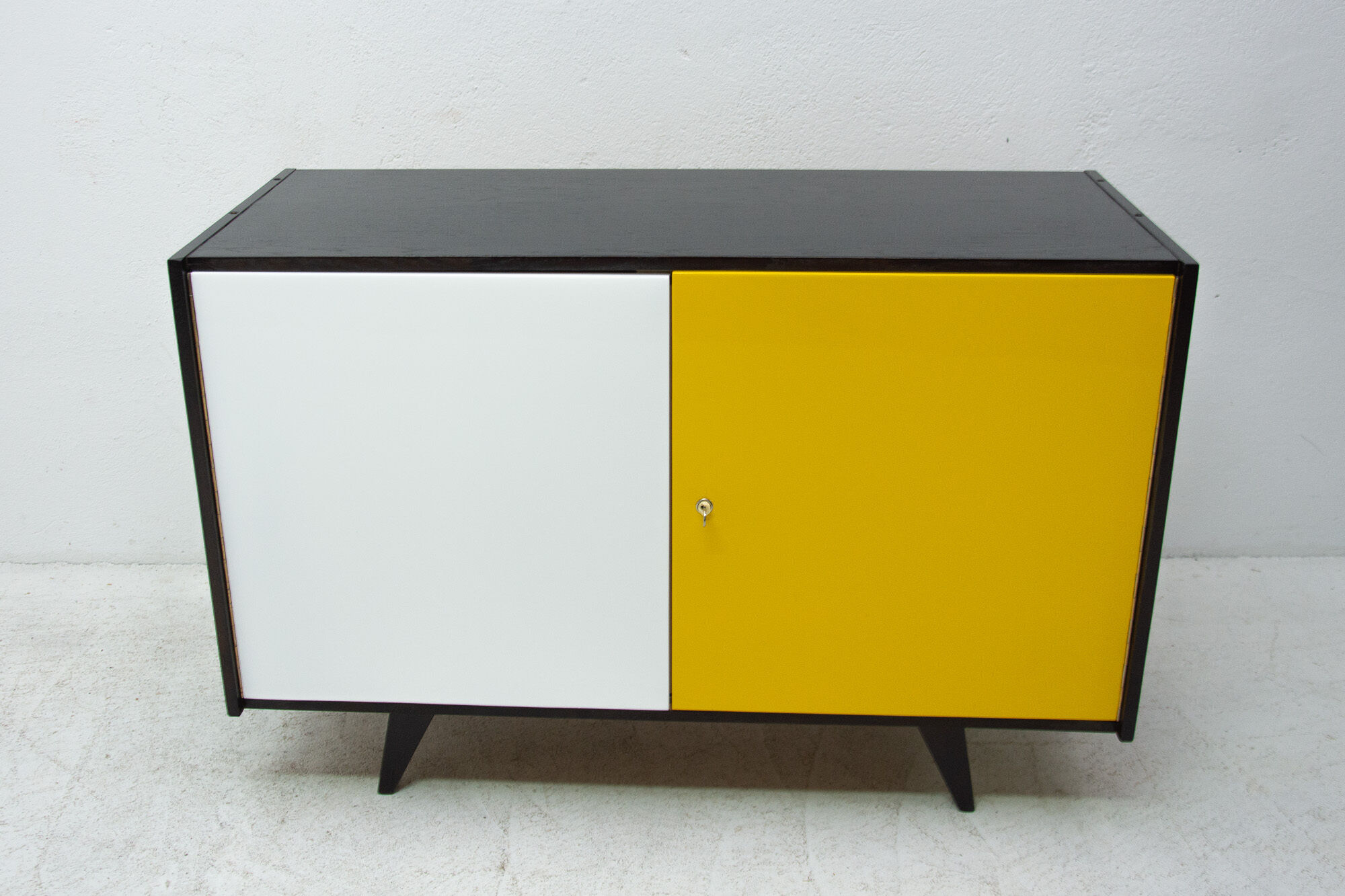 Sideboard U-450 by Jiří Jiroutek, 1960´s, Czechoslovakia