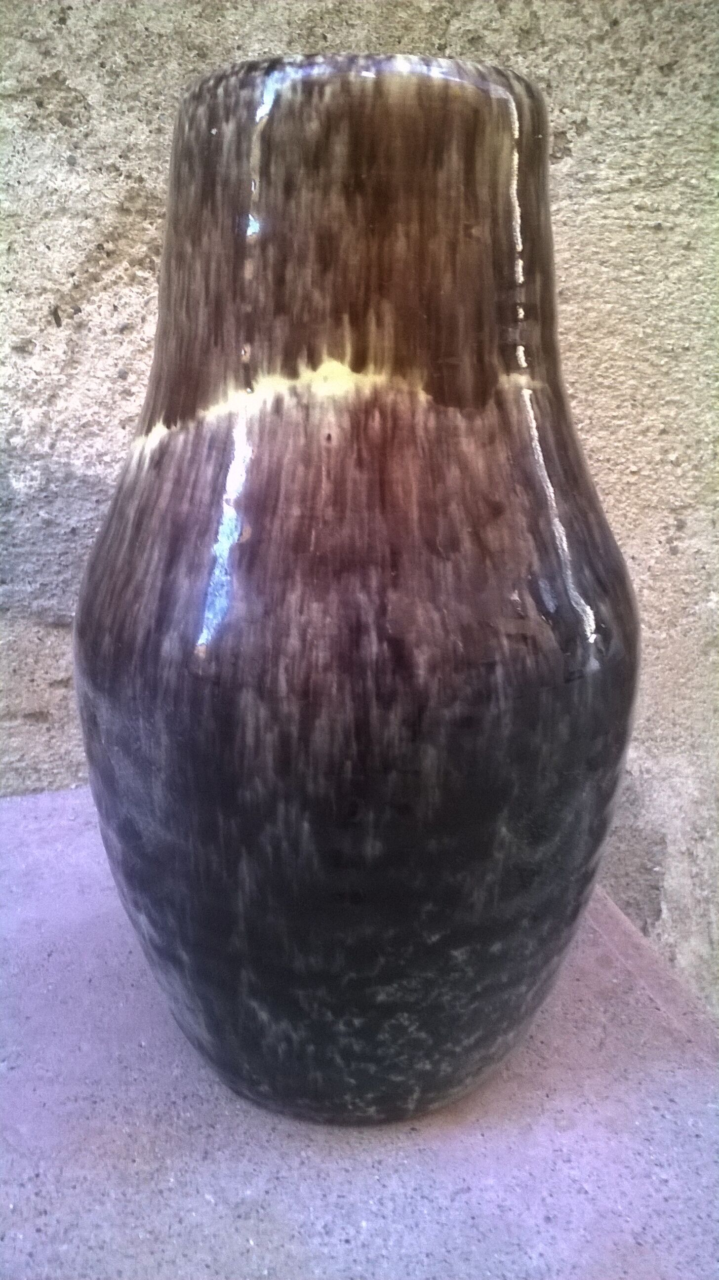 Vase en ceramique d'Accolay