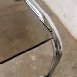 Table basse chrome et verre fumé