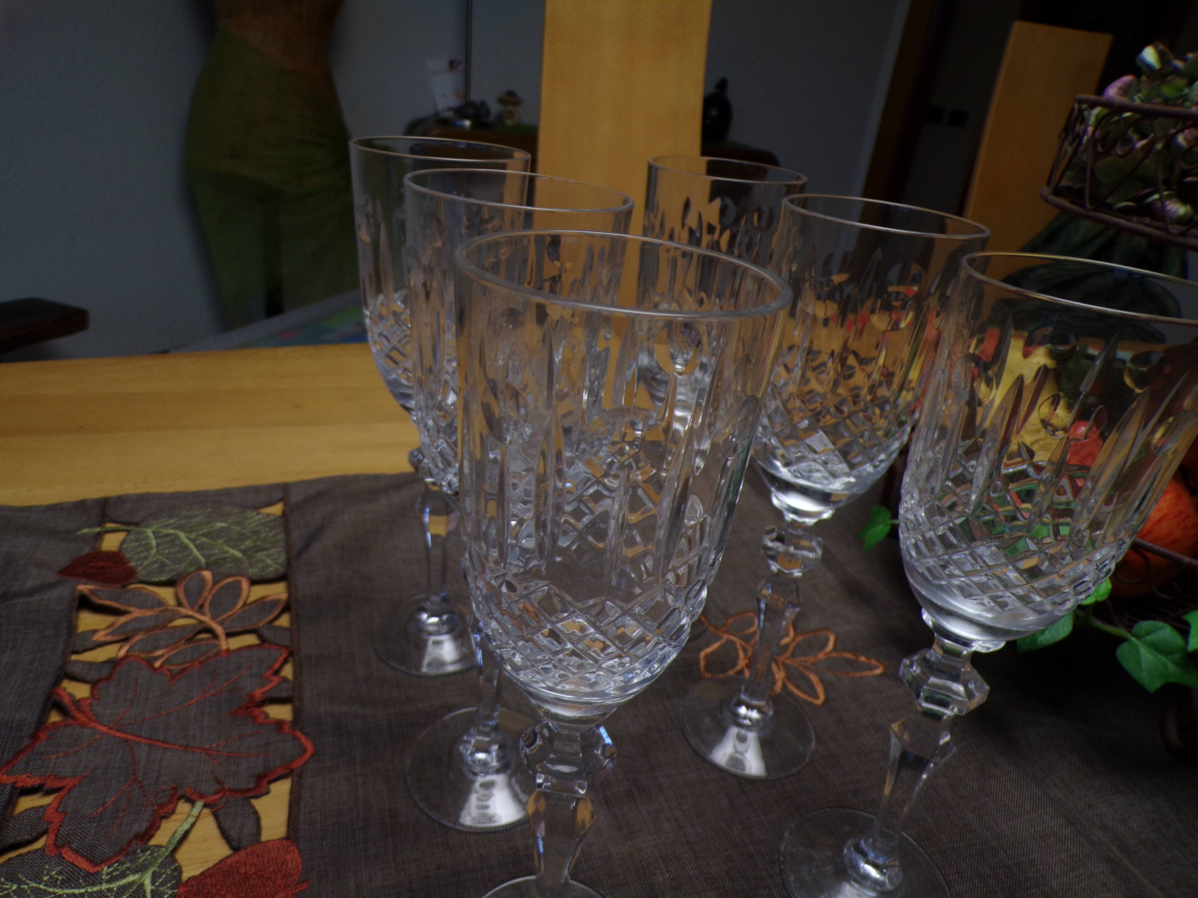 Six crystal champagne flutes signed Cristalleries de Lorraine, Charlotte model